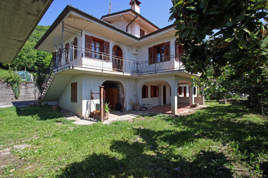 Vendita San Daniele casa di testa con giardino Parisi Immobiliare Udine